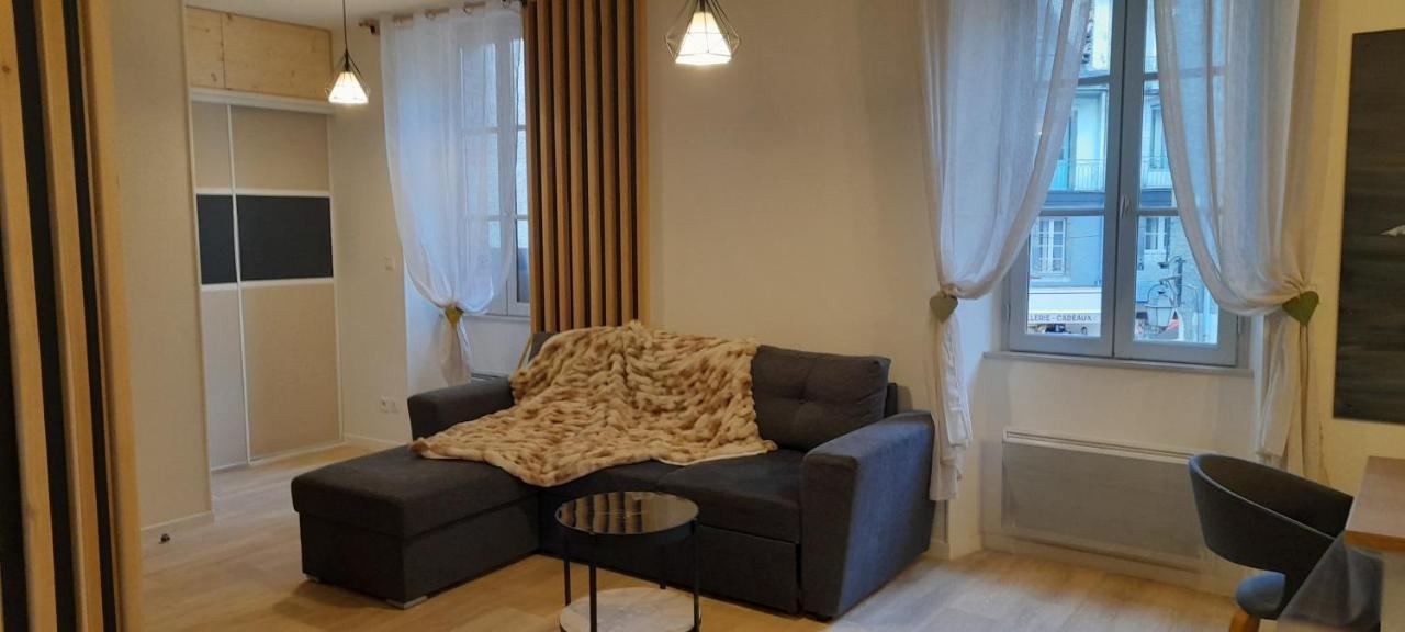 Tres Bel Appartement T3 Hyper Centre Entierement Renove En 2022 吕兹-圣索沃尔 外观 照片