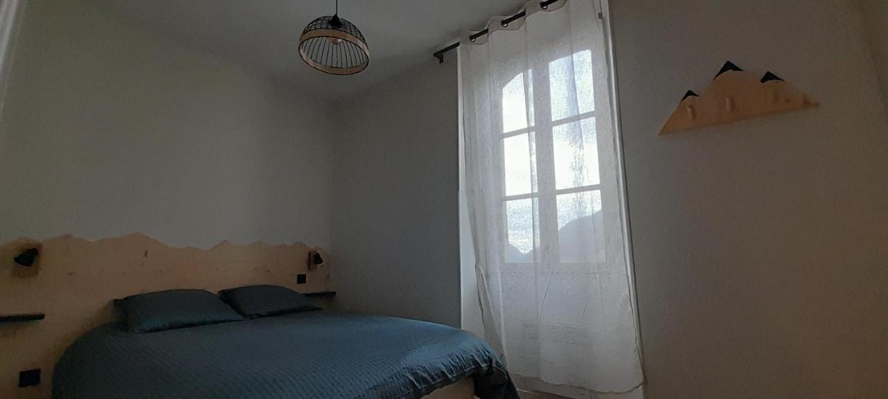 Tres Bel Appartement T3 Hyper Centre Entierement Renove En 2022 吕兹-圣索沃尔 外观 照片