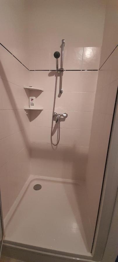 Tres Bel Appartement T3 Hyper Centre Entierement Renove En 2022 吕兹-圣索沃尔 外观 照片