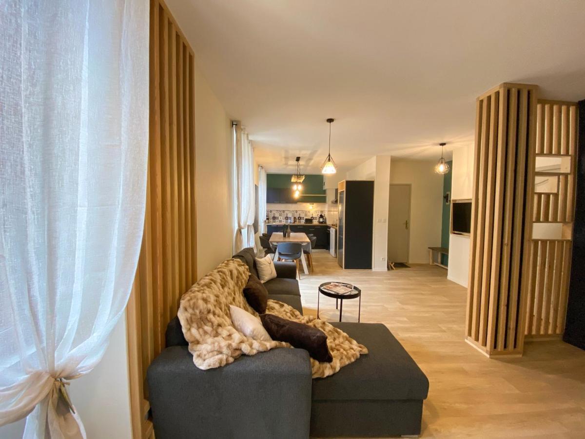 Tres Bel Appartement T3 Hyper Centre Entierement Renove En 2022 吕兹-圣索沃尔 外观 照片