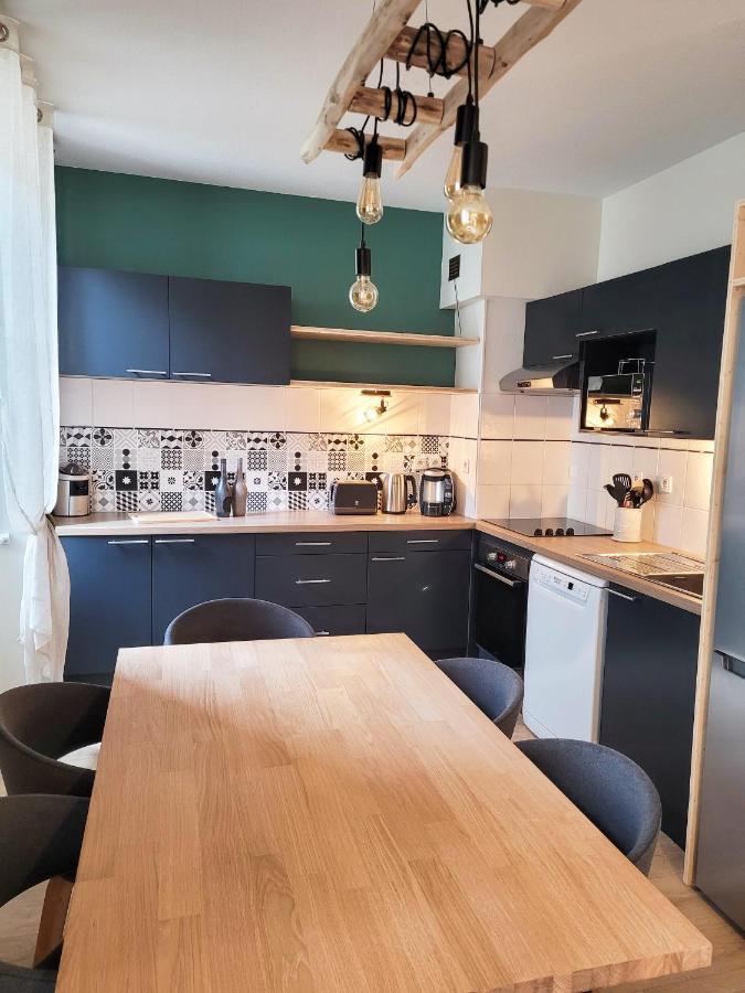 Tres Bel Appartement T3 Hyper Centre Entierement Renove En 2022 吕兹-圣索沃尔 外观 照片